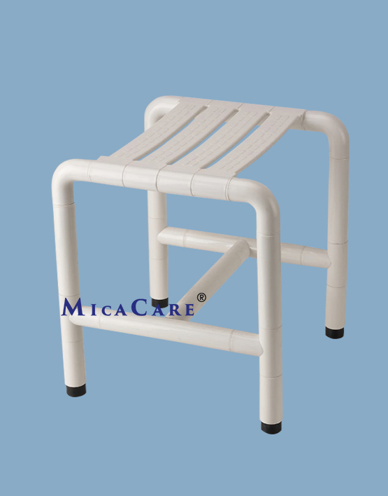 Sturdy Free-Standing Bath Chair with Enhanced Anti-Slip Design